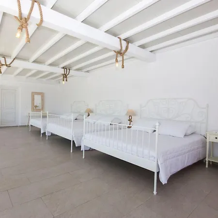 Anixi Ornos (Mykonos)