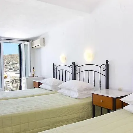 Anixi Ornos (Mykonos)