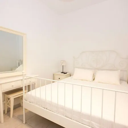 Hotel Anixi Ornos (Mykonos)