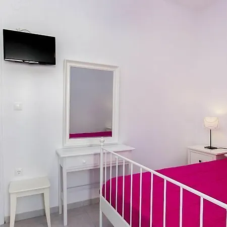 Anixi 2* オルノス