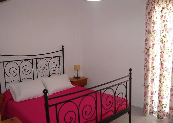 Hotel Anixi Ornos (Mykonos)